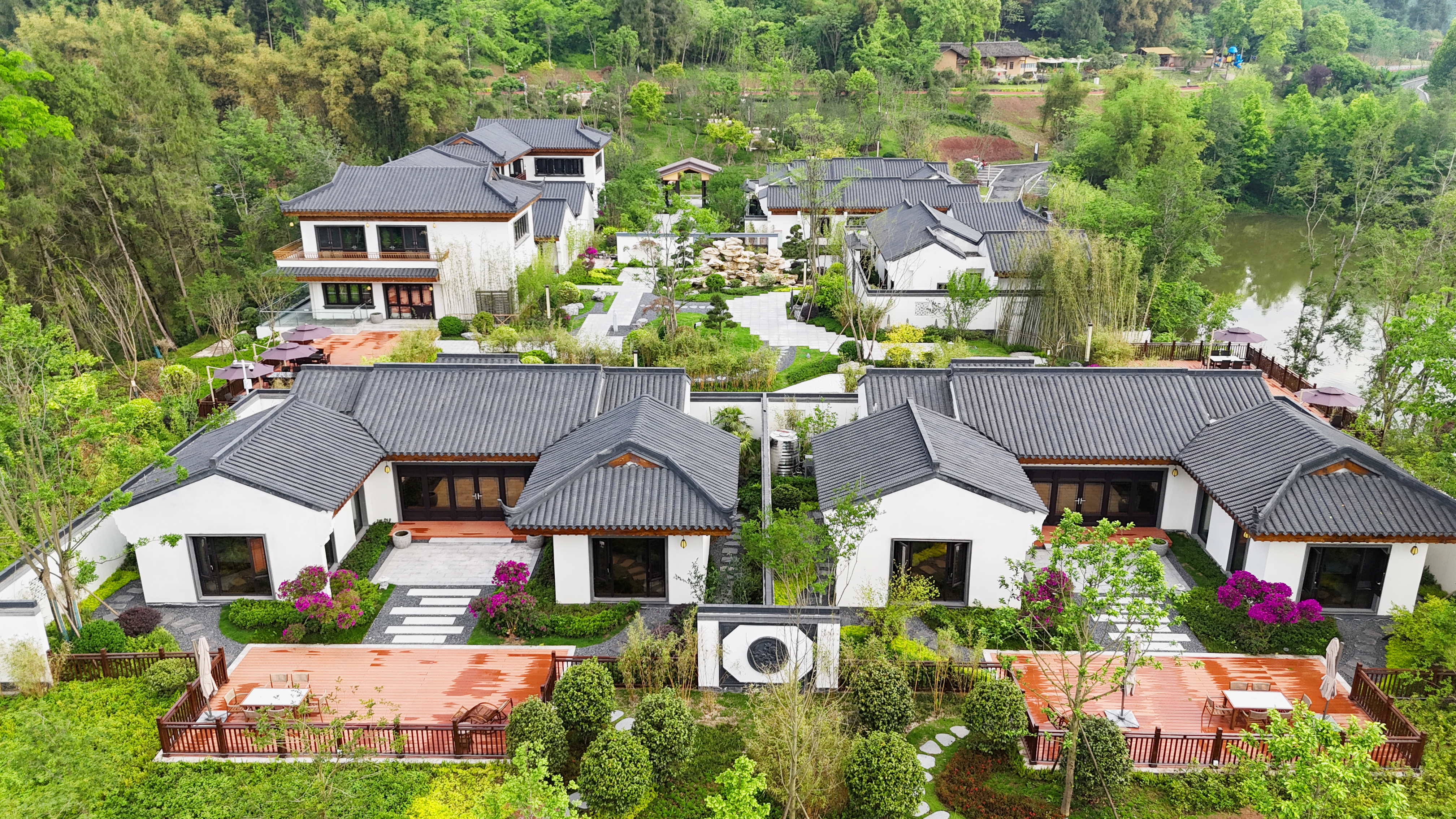 秋池书院酒店(图1) 秋池书院酒店(图1)